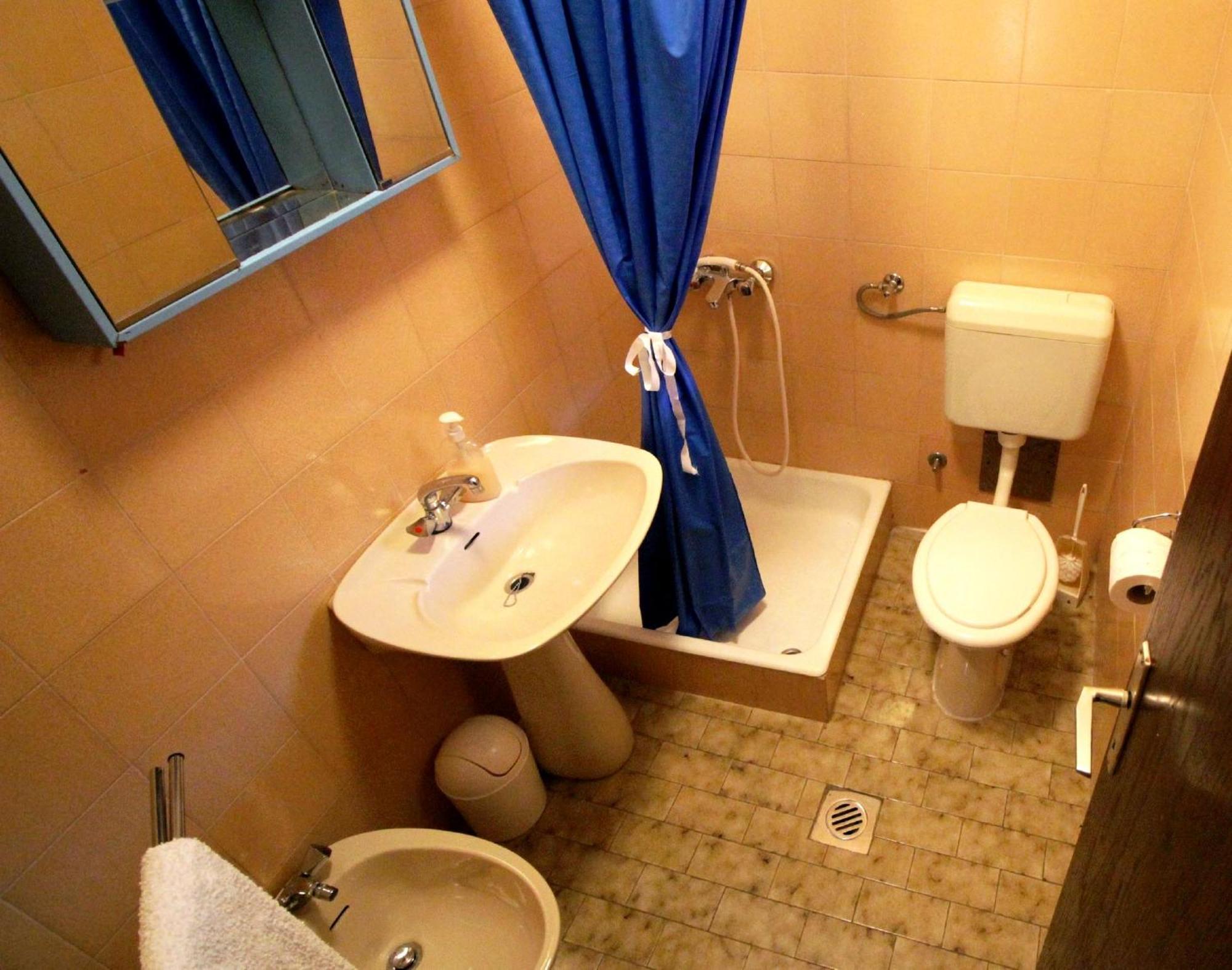 Apartments Ivka 奥米什 客房 照片